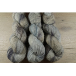 (Farbe: Schneeglöckchen)...